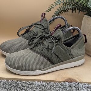 KURU Pivot Green Athletic Running Training Shoes Womens Size 8 Casual Comfort